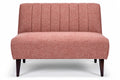"Moderne Banken: Gestoffeerde Loveseat met Ribbelontwerp en Houten Poten"
