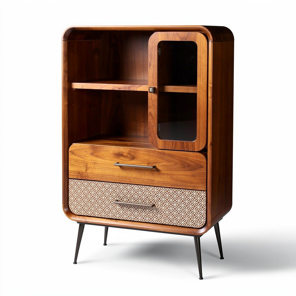 "Houten Dressoir met Glasdeur en Geweven Patronen"